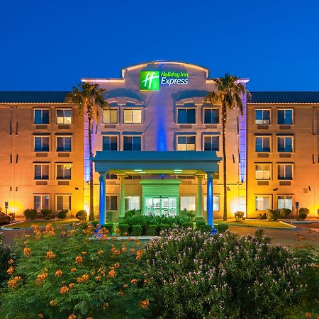 Holiday Inn Express Peoria North - Glendale By Ihg Exterior foto